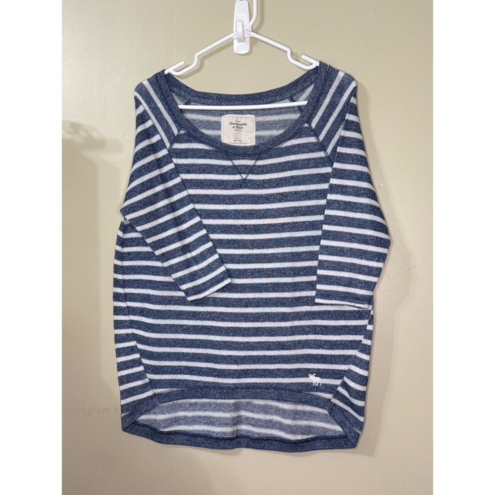 Abercrombie & Fitch Preppy Blue White Striped 3/4 Sleeve Knit Top Small Shirt